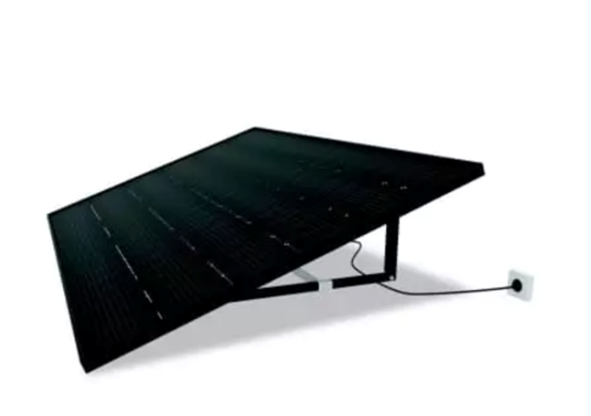 Panneau solaire à brancher sur une prise : le photovoltaïque domestique pratique & facile